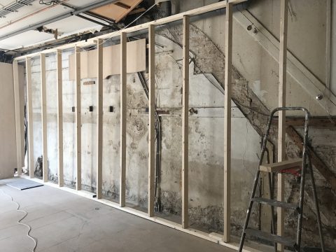 Het letterlijke en figuurlijke verhaal dat achter de wand schuilgaat